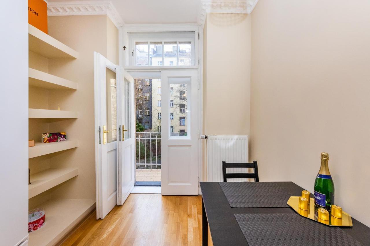 프라하 Prostorny Tripokojovy Apartman U Nabrezi Vltavy 아파트 외부 사진