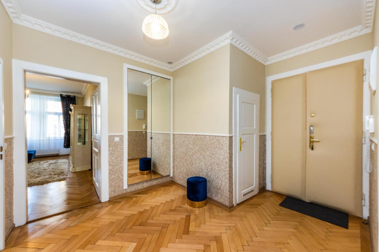 프라하 Prostorny Tripokojovy Apartman U Nabrezi Vltavy 아파트 외부 사진